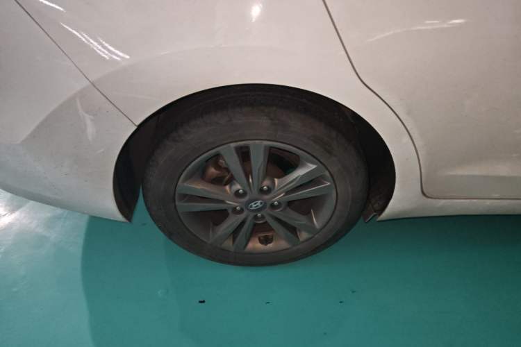 Used Hyundai Elantra (6th Generation / Lingdong) 2016 1.6L Manual ZhiXuan · Dynamic Model Right Rear Wheel Hub