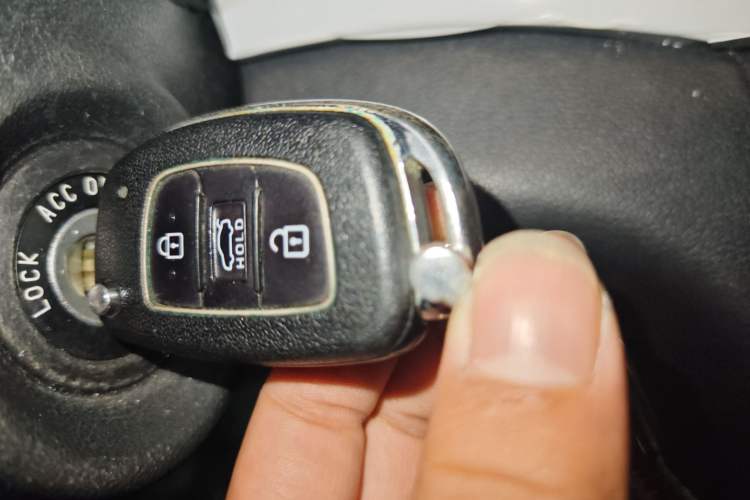 Used Hyundai Elantra (6th Generation / Lingdong) 2016 1.6L Manual ZhiXuan · Dynamic Model Vehicle Key