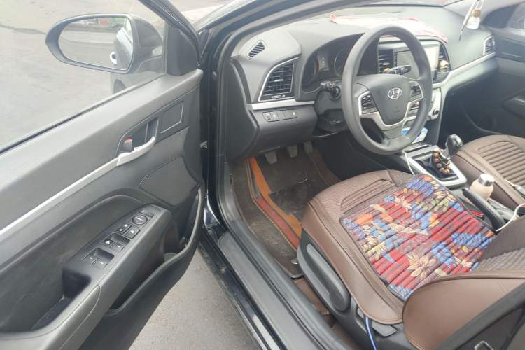 Used Hyundai Elantra (6th Generation / Lingdong) 2016 1.6L Manual ZhiXuan · Dynamic Model Driver Seat