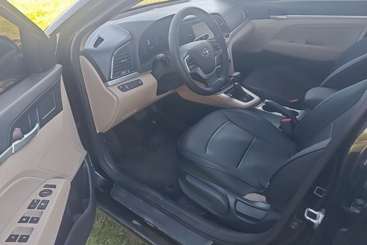 Used Hyundai Elantra (6th Generation / Lingdong) 2016 1.6L Automatic ZhiXuan – Elite Version Driver Seat