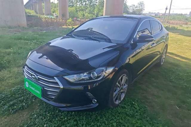 Ojetý Hyundai Elantra (6th Generation / Lingdong) 2016 1.6L Automatic ZhiXuan – Elite Version