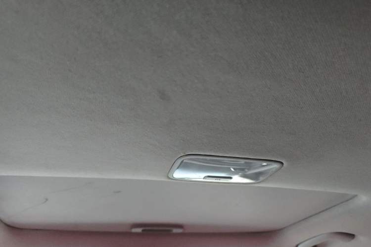 Used Hyundai Elantra (6th Generation / Lingdong) 2016 1.6L Automatic ZhiXuan – Elite Version Headliner