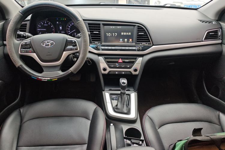 Used Hyundai Elantra (6th Generation / Lingdong) 2016 1.6L Automatic ZhiXuan – Elite Version Center Console
