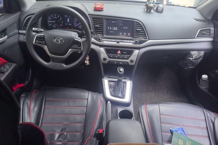 Used Hyundai Elantra (6th Generation / Lingdong) 2016 1.6L Automatic ZhiXuan – Elite Version Center Console