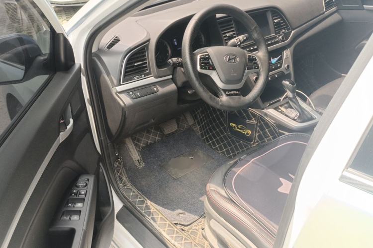 Used Hyundai Elantra (6th Generation / Lingdong) 2016 1.6L Automatic ZhiXuan – Elite Version Driver Seat