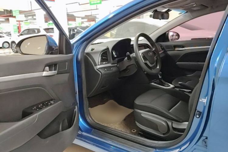Used Hyundai Elantra (6th Generation / Lingdong) 2016 1.6L Automatic ZhiXuan – Elite Version Driver Seat