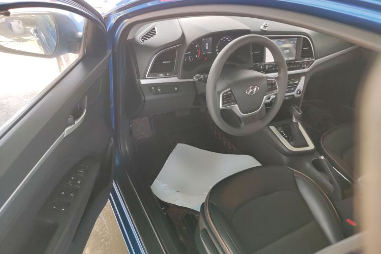 Used Hyundai Elantra (6th Generation / Lingdong) 2016 1.6L Automatic ZhiXuan – Elite Version Driver Seat