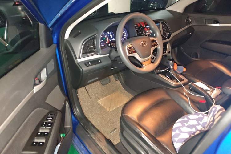 Used Hyundai Elantra (6th Generation / Lingdong) 2016 1.6L Automatic ZhiXuan – Elite Version Driver Seat