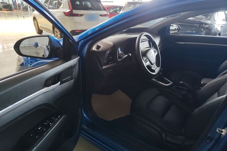 Used Hyundai Elantra (6th Generation / Lingdong) 2016 1.6L Automatic ZhiXuan – Elite Version Driver Seat