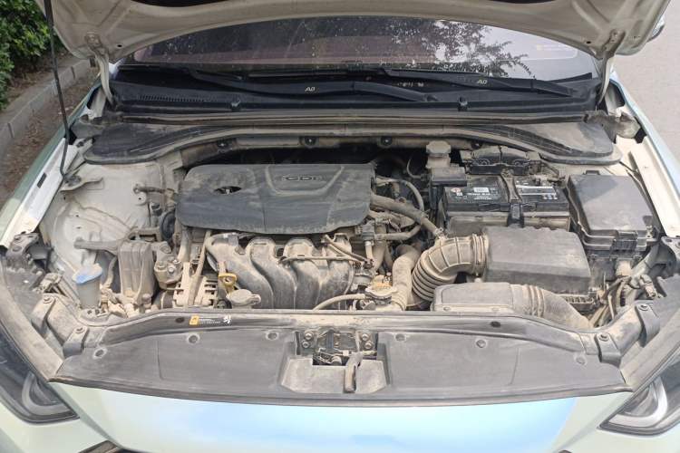 Used Hyundai Elantra (6th Generation / Lingdong) 2016 1.6L Automatic ZhiXuan – Elite Version Engine Bay