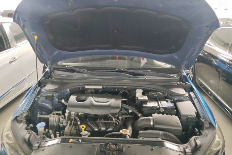 Used Hyundai Elantra (6th Generation / Lingdong) 2016 1.6L Automatic ZhiXuan – Elite Version Engine Bay