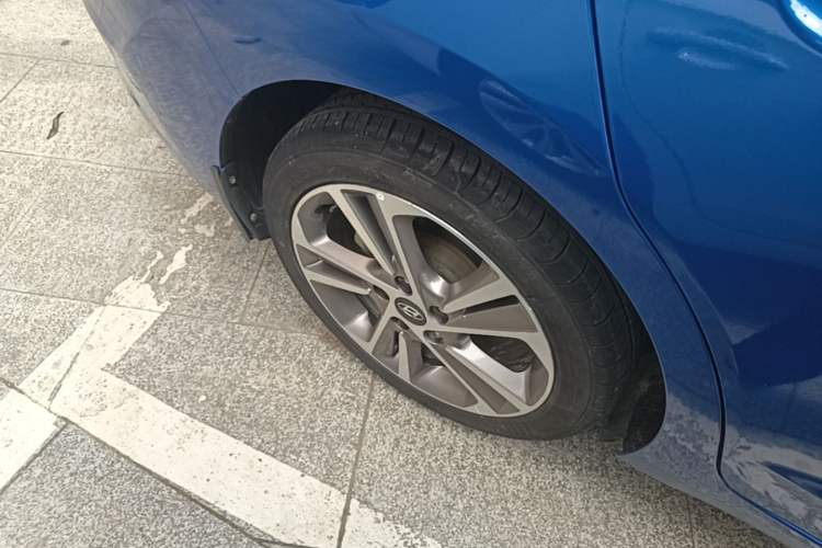 Used Hyundai Elantra (6th Generation / Lingdong) 2016 1.6L Automatic ZhiXuan – Elite Version Exterior 3