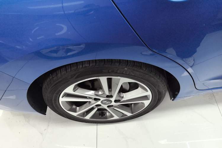 Used Hyundai Elantra (6th Generation / Lingdong) 2016 1.6L Automatic ZhiXuan – Elite Version Exterior 5