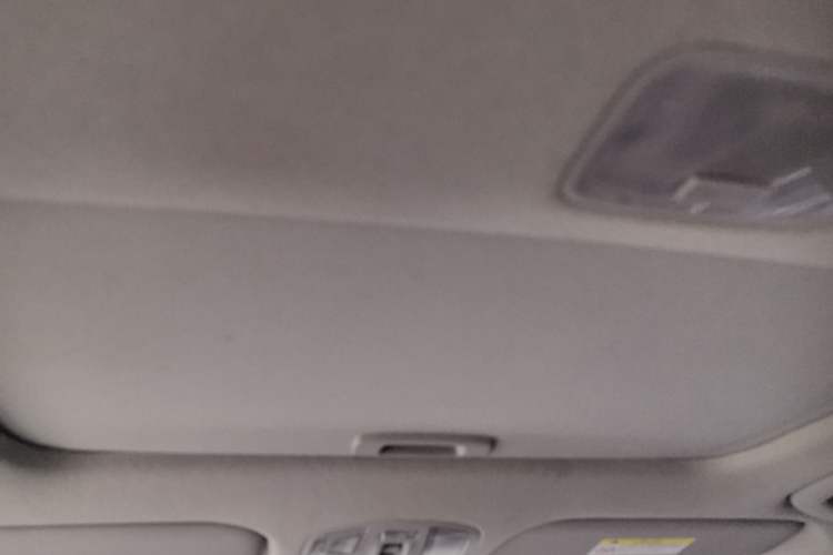 Used Hyundai Elantra (6th Generation / Lingdong) 2016 1.6L Automatic ZhiXuan – Elite Version Headliner