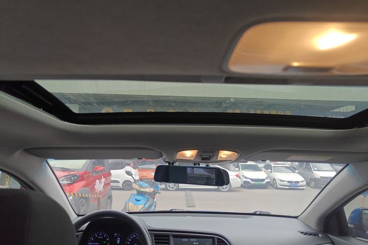 Used Hyundai Elantra (6th Generation / Lingdong) 2016 1.6L Automatic ZhiXuan – Elite Version Headliner