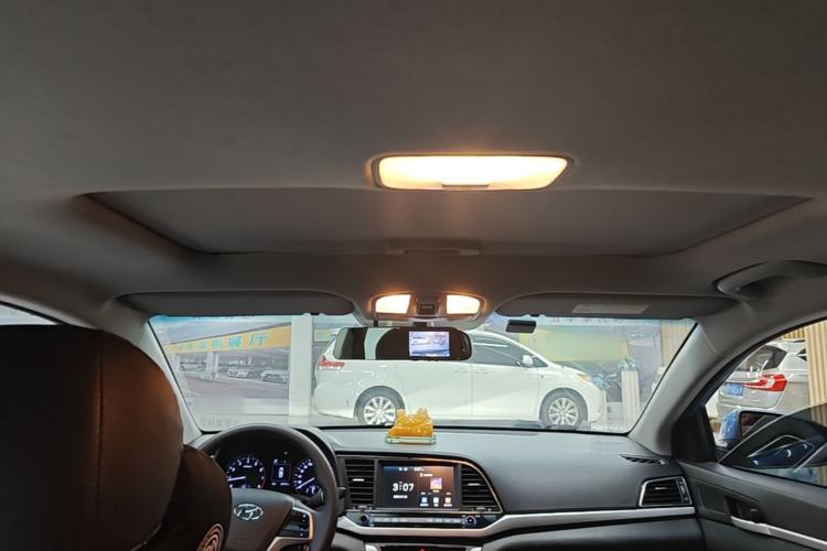 Used Hyundai Elantra (6th Generation / Lingdong) 2016 1.6L Automatic ZhiXuan – Elite Version Headliner