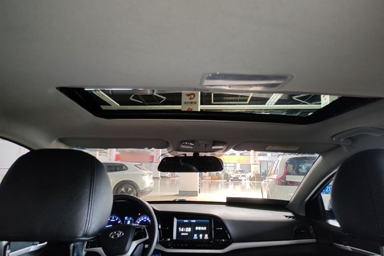 Used Hyundai Elantra (6th Generation / Lingdong) 2016 1.6L Automatic ZhiXuan – Elite Version Headliner