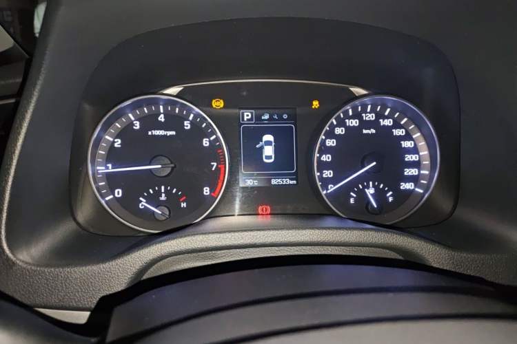 Used Hyundai Elantra (6th Generation / Lingdong) 2016 1.6L Automatic ZhiXuan – Elite Version Instrument Cluster