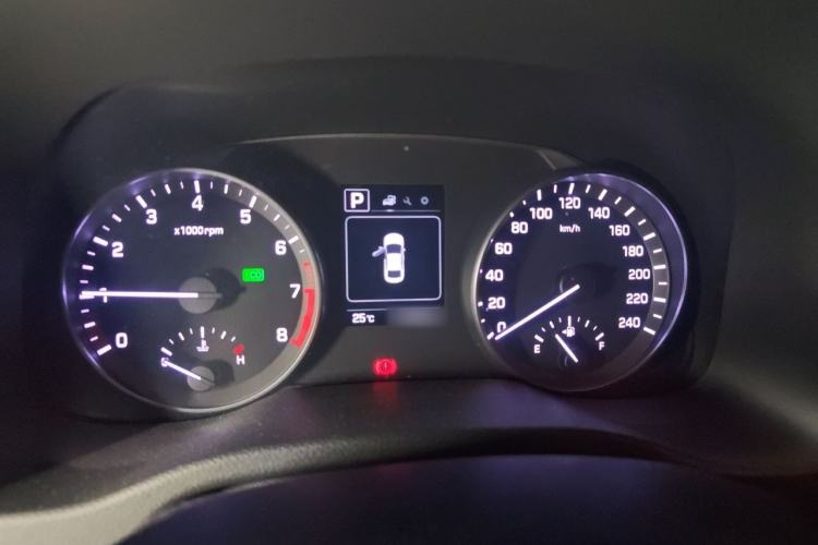 Used Hyundai Elantra (6th Generation / Lingdong) 2016 1.6L Automatic ZhiXuan – Elite Version Instrument Cluster