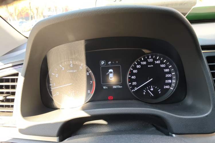 Used Hyundai Elantra (6th Generation / Lingdong) 2016 1.6L Automatic ZhiXuan – Elite Version Instrument Cluster