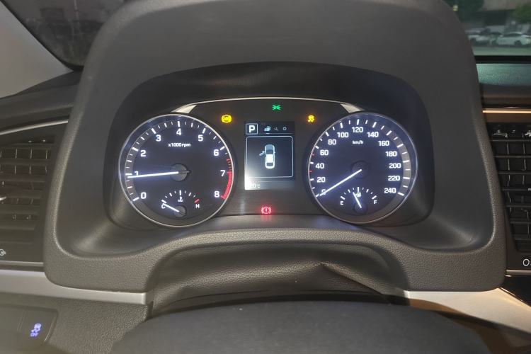 Used Hyundai Elantra (6th Generation / Lingdong) 2016 1.6L Automatic ZhiXuan – Elite Version Instrument Cluster