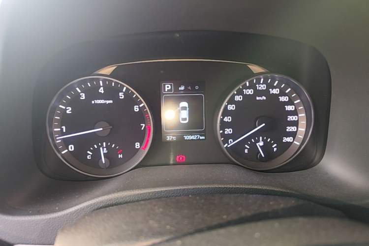 Used Hyundai Elantra (6th Generation / Lingdong) 2016 1.6L Automatic ZhiXuan – Elite Version Instrument Cluster
