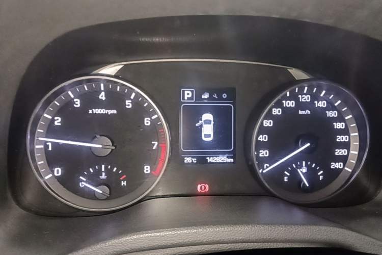 Used Hyundai Elantra (6th Generation / Lingdong) 2016 1.6L Automatic ZhiXuan – Elite Version Instrument Cluster