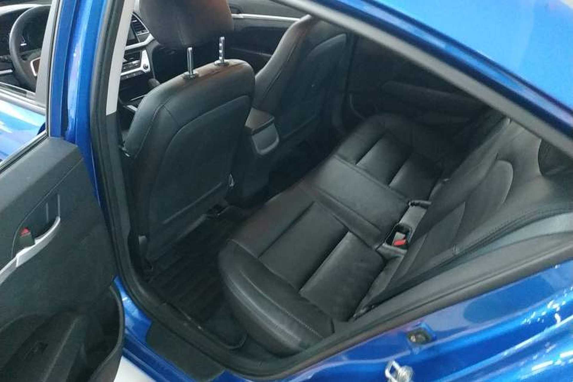 Used Hyundai Elantra (6th Generation / Lingdong) 2016 1.6L Manual ZhiXuan·Youth Edition Interior 4