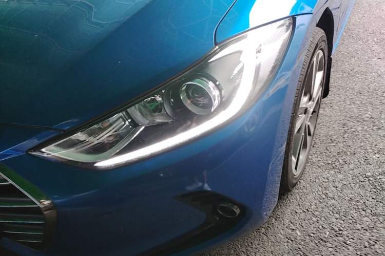 Used Hyundai Elantra (6th Generation / Lingdong) 2016 1.6L Automatic ZhiXuan – Elite Version Left Front Headlight
