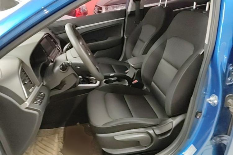 Used Hyundai Elantra (6th Generation / Lingdong) 2016 1.6L Automatic ZhiXuan – Elite Version Left Front Seat
