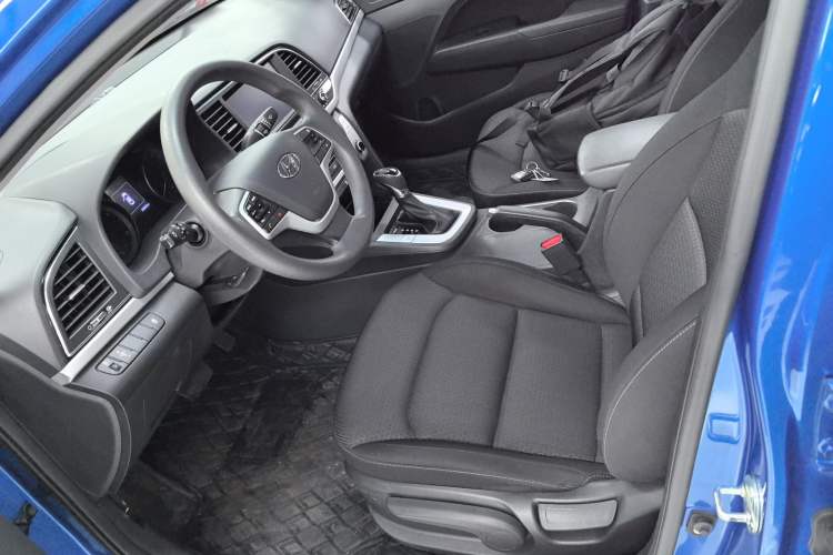 Used Hyundai Elantra (6th Generation / Lingdong) 2016 1.6L Automatic ZhiXuan – Elite Version Left Front Seat