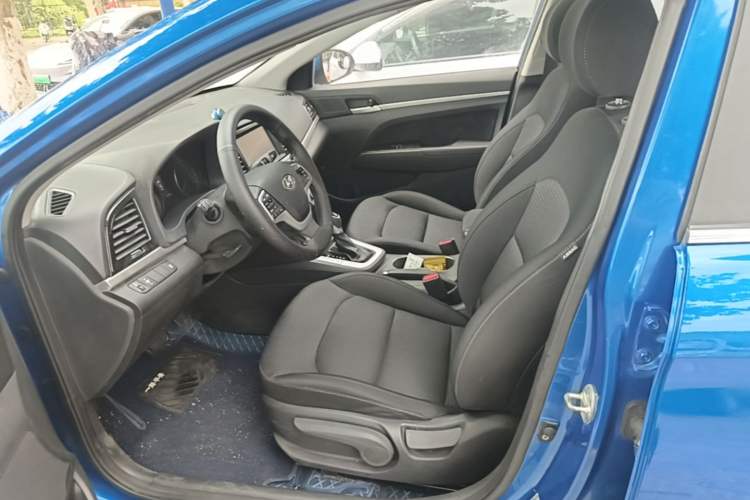 Used Hyundai Elantra (6th Generation / Lingdong) 2016 1.6L Automatic ZhiXuan – Elite Version Left Front Seat