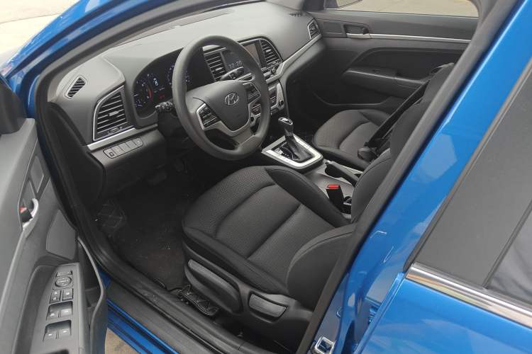 Used Hyundai Elantra (6th Generation / Lingdong) 2016 1.6L Automatic ZhiXuan – Elite Version Left Front Seat