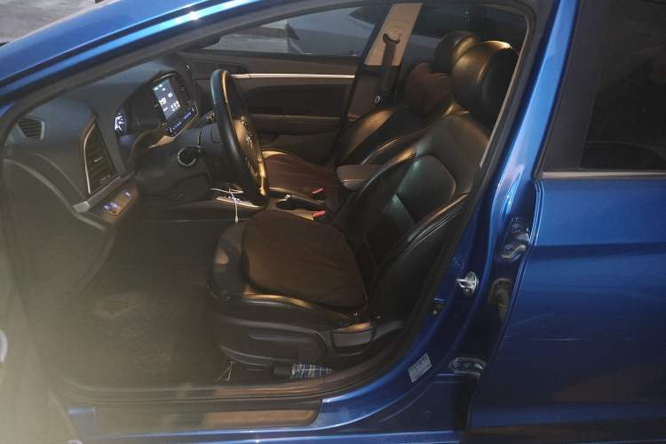 Used Hyundai Elantra (6th Generation / Lingdong) 2016 1.6L Automatic ZhiXuan – Elite Version Left Front Seat