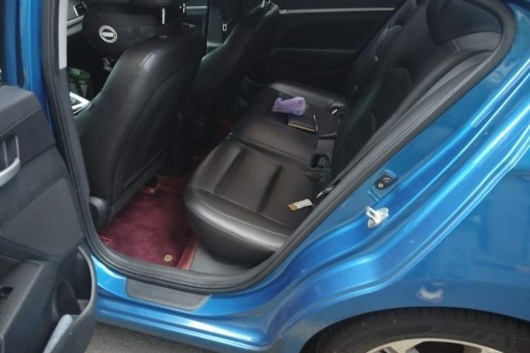 Used Hyundai Elantra (6th Generation / Lingdong) 2016 1.6L Automatic ZhiXuan – Elite Version Left Rear Seat