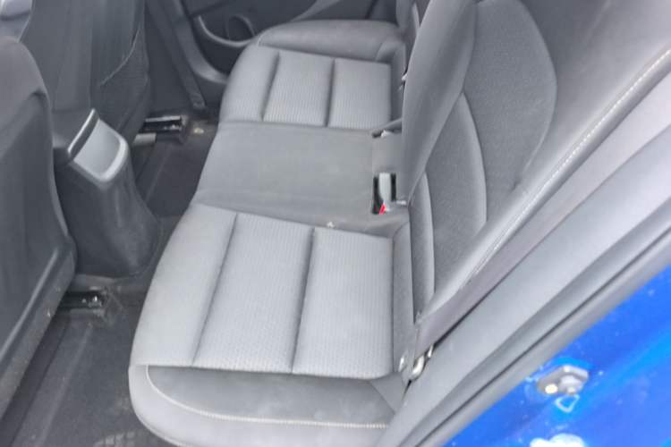 Used Hyundai Elantra (6th Generation / Lingdong) 2016 1.6L Automatic ZhiXuan – Elite Version Left Rear Seat