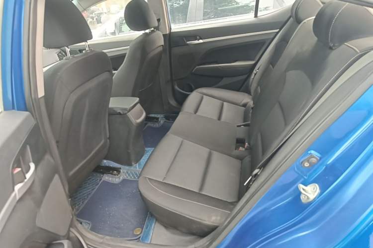 Used Hyundai Elantra (6th Generation / Lingdong) 2016 1.6L Automatic ZhiXuan – Elite Version Left Rear Seat