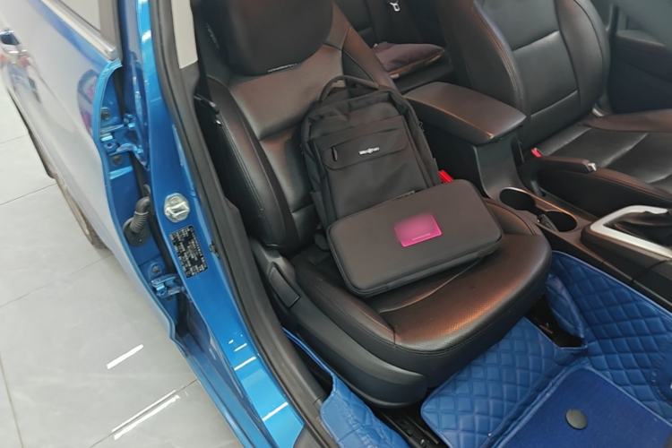 Used Hyundai Elantra (6th Generation / Lingdong) 2016 1.6L Automatic ZhiXuan – Elite Version Right Front Seat