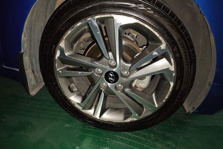 Used Hyundai Elantra (6th Generation / Lingdong) 2016 1.6L Automatic ZhiXuan – Elite Version Right Front Wheel Hub