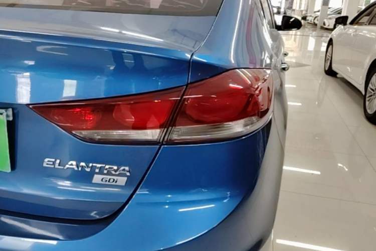 Used Hyundai Elantra (6th Generation / Lingdong) 2016 1.6L Automatic ZhiXuan – Elite Version Right Rear Taillight