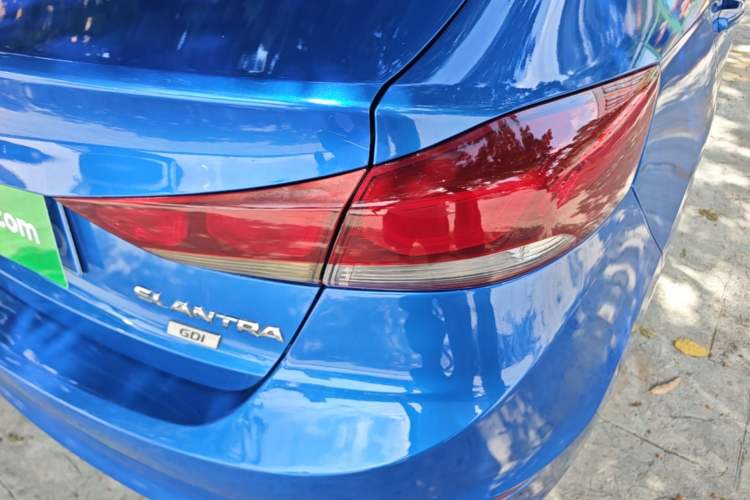 Used Hyundai Elantra (6th Generation / Lingdong) 2016 1.6L Automatic ZhiXuan – Elite Version Right Rear Taillight