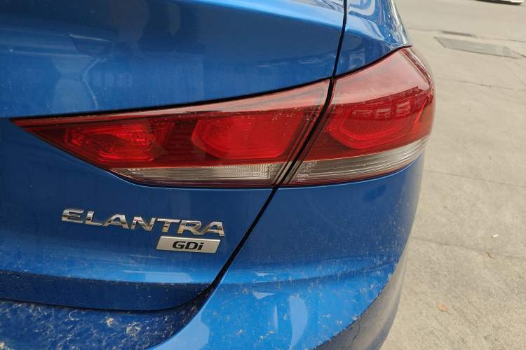 Used Hyundai Elantra (6th Generation / Lingdong) 2016 1.6L Automatic ZhiXuan – Elite Version Right Rear Taillight