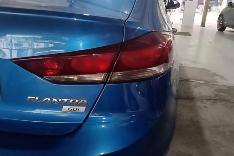 Used Hyundai Elantra (6th Generation / Lingdong) 2016 1.6L Automatic ZhiXuan – Elite Version Right Rear Taillight