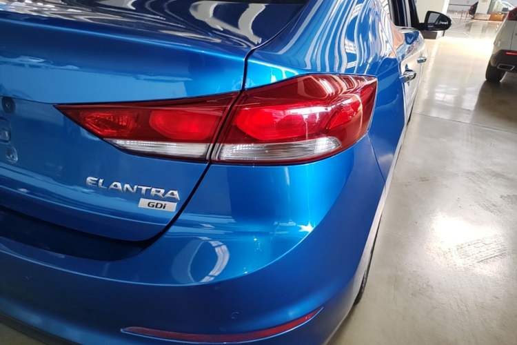 Used Hyundai Elantra (6th Generation / Lingdong) 2016 1.6L Automatic ZhiXuan – Elite Version Right Rear Taillight