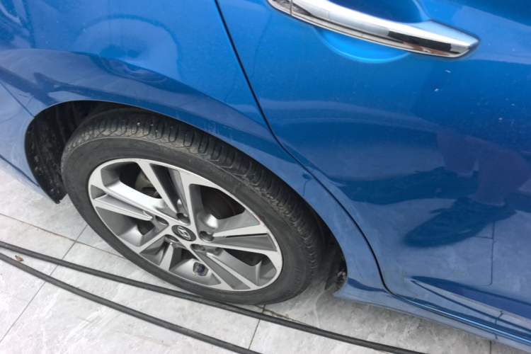 Used Hyundai Elantra (6th Generation / Lingdong) 2016 1.6L Automatic ZhiXuan – Elite Version Right Rear Wheel Hub
