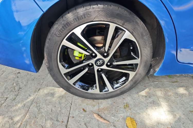 Used Hyundai Elantra (6th Generation / Lingdong) 2016 1.6L Automatic ZhiXuan – Elite Version Right Rear Wheel Hub