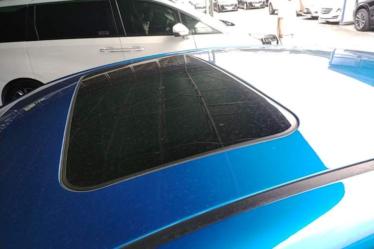 Used Hyundai Elantra (6th Generation / Lingdong) 2016 1.6L Automatic ZhiXuan – Elite Version Roof