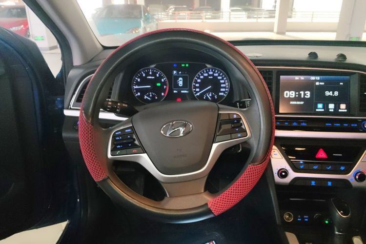 Used Hyundai Elantra (6th Generation / Lingdong) 2016 1.6L Automatic ZhiXuan – Elite Version Steering Wheel