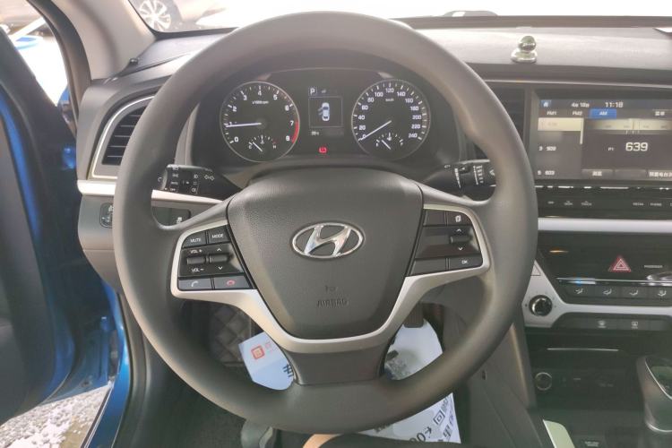 Used Hyundai Elantra (6th Generation / Lingdong) 2016 1.6L Automatic ZhiXuan – Elite Version Steering Wheel