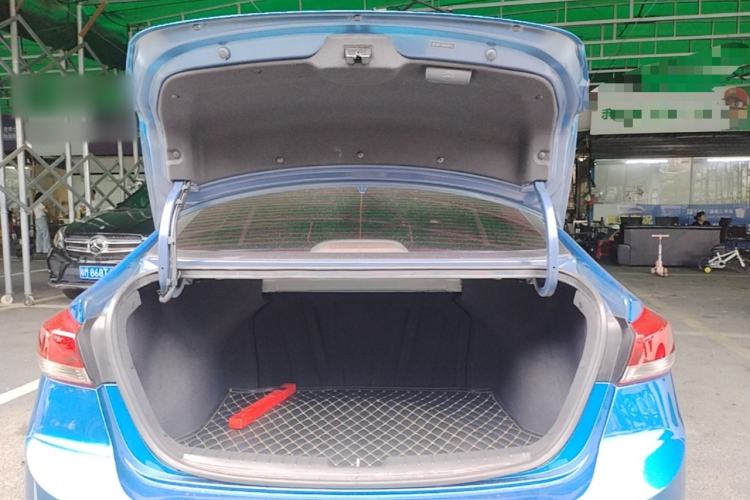 Used Hyundai Elantra (6th Generation / Lingdong) 2016 1.6L Automatic ZhiXuan – Elite Version Trunk